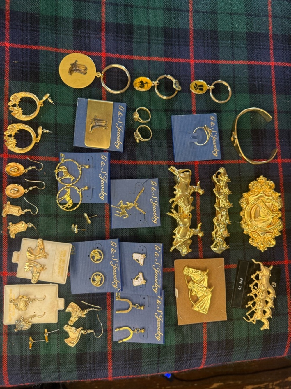 Gold-Tone Women’s Equestrian Western Vintage Jewelry lot.